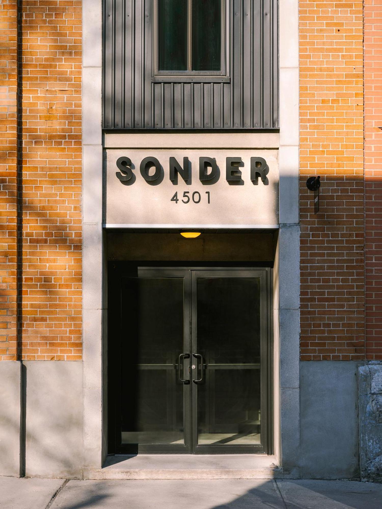 Sonder Le Guerin Aparthotel Montreal Exterior photo